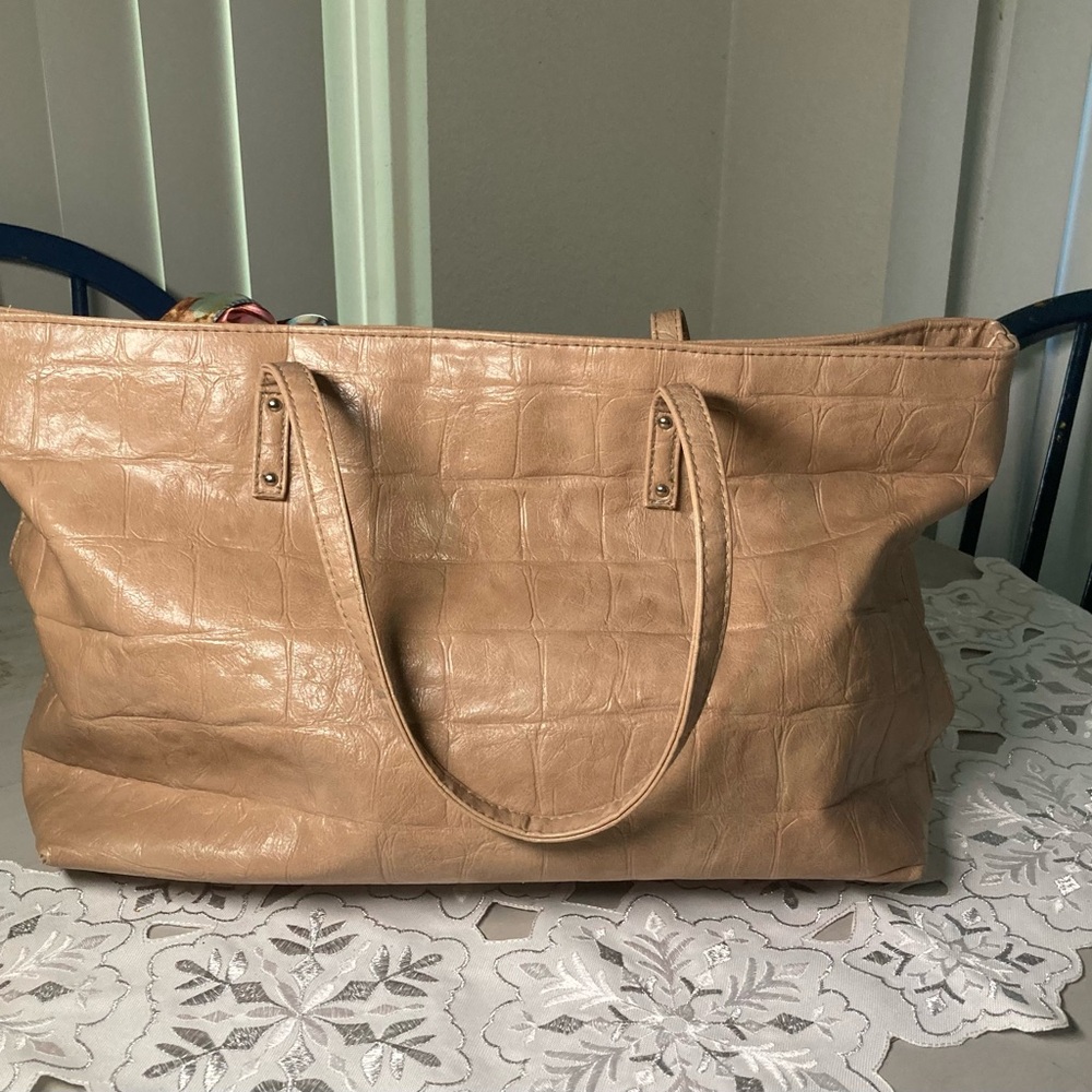 Braciano Faux Leather Shoulder Bag/ Handbag. Croc Print.
